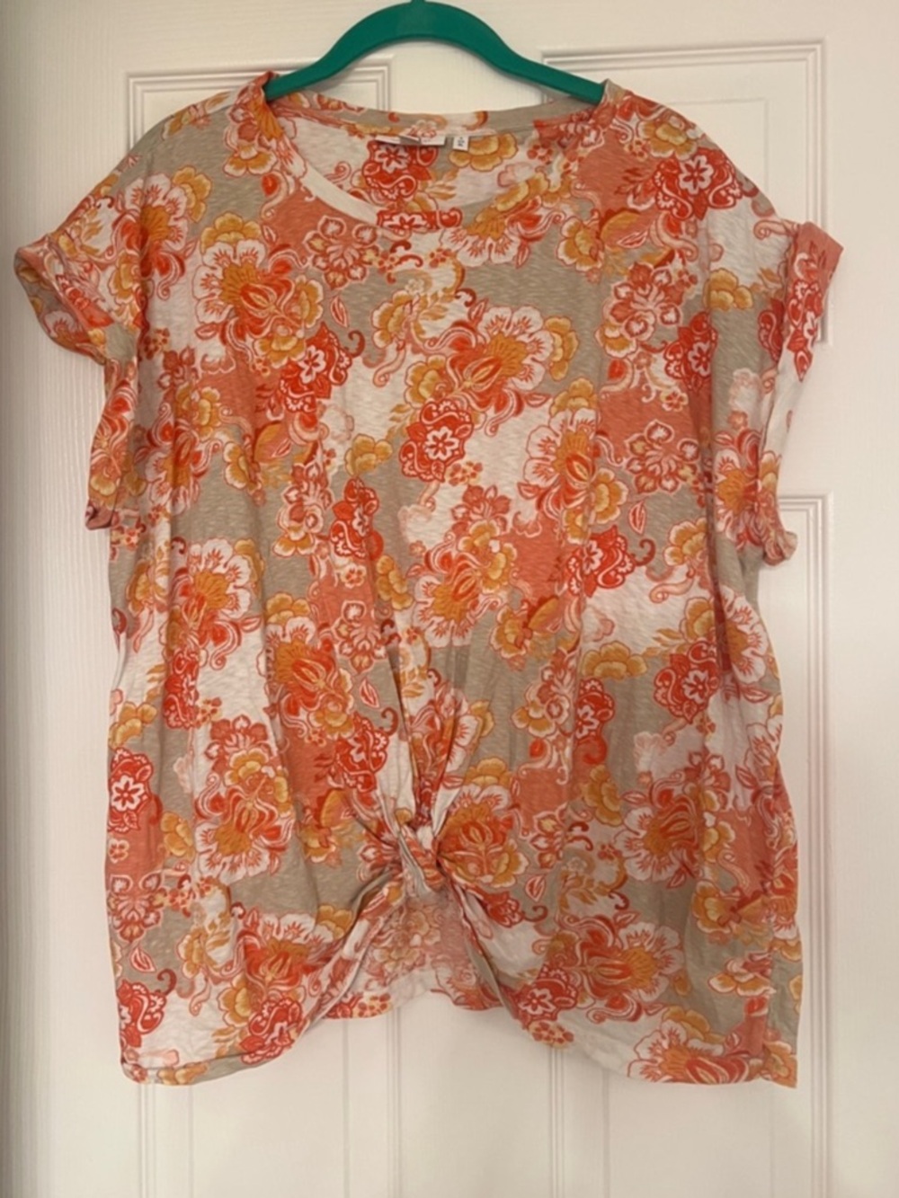 Chico's Short-Sleeve Knot-Front Floral Top in Orange and Cream